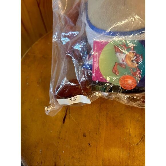 Vintage 1996 Warner Bros Looney Tunes Space Jam McDonalds Exclusive Taz open bag - Picture 2 of 7